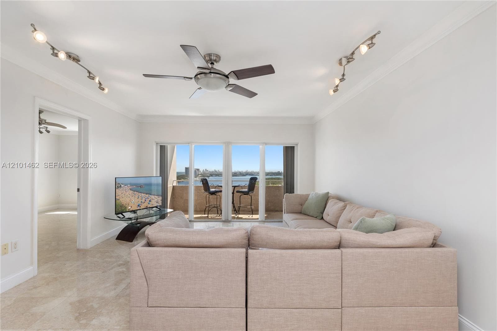 500 Bayview Dr PH20 photo 14