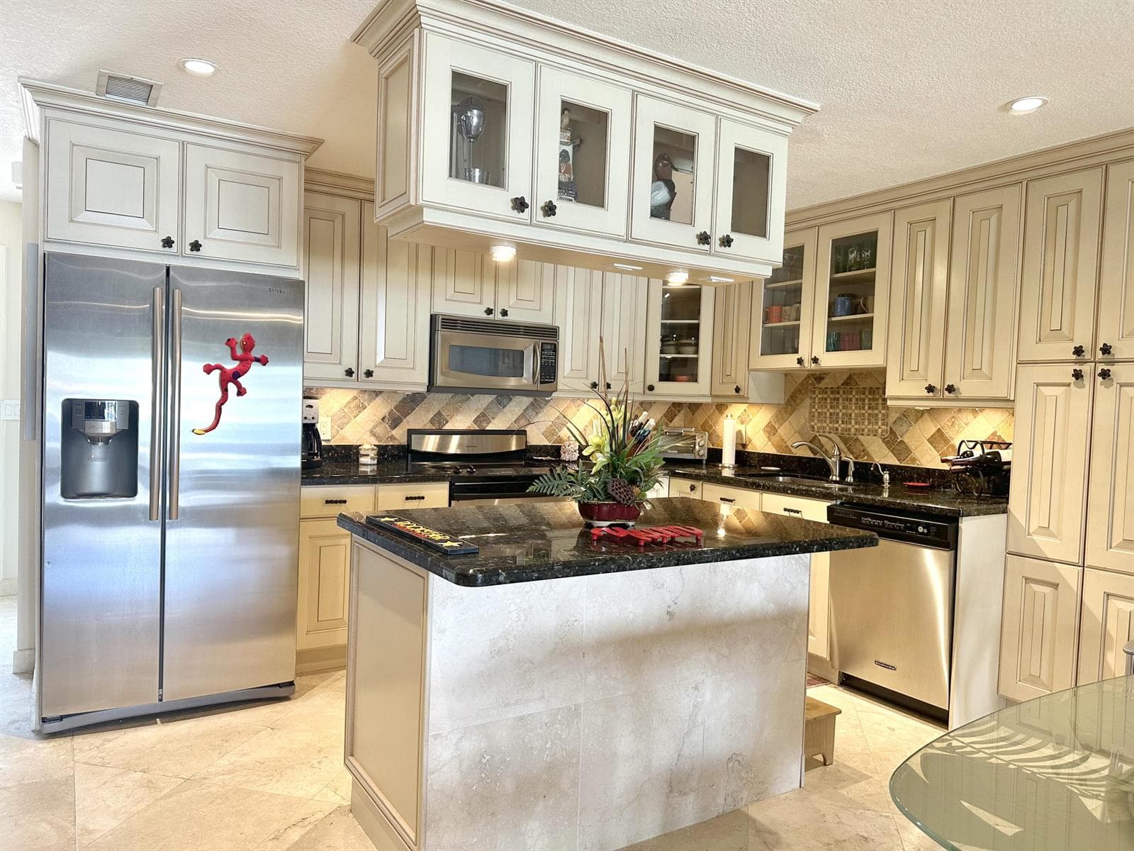1019 BEL AIR Drive B photo 4