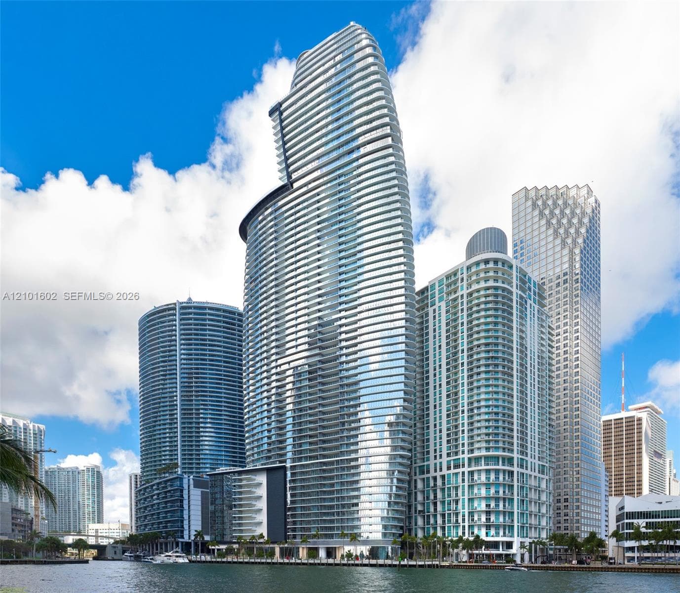 300 Biscayne Boulevard Way 1205C photo 2
