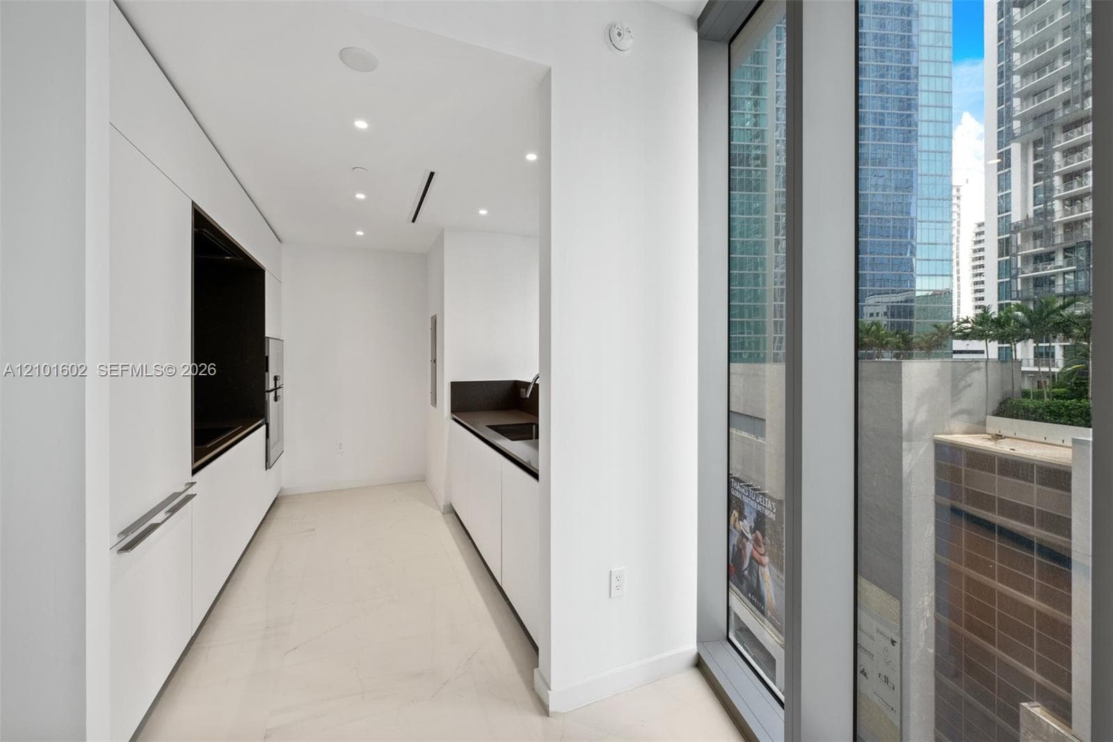 300 Biscayne Boulevard Way 1205C photo 12