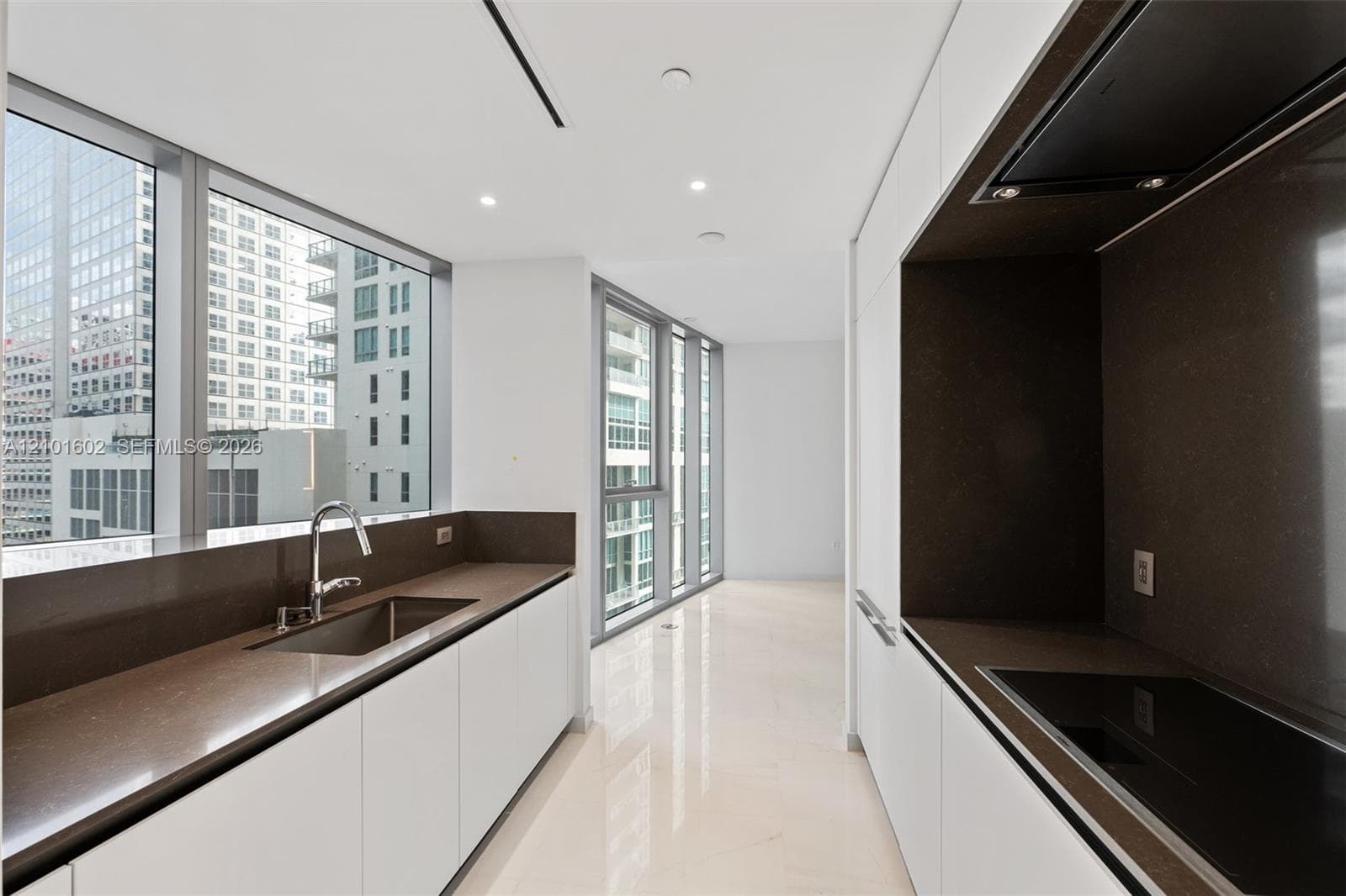 300 Biscayne Boulevard Way 1205C photo 9