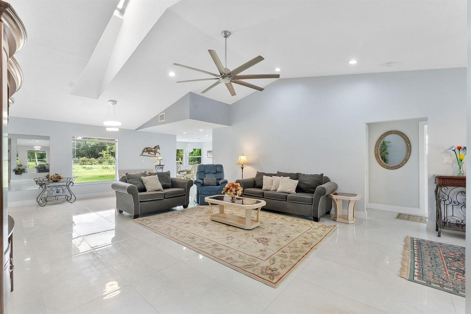 11835 N 47TH Road N photo 5