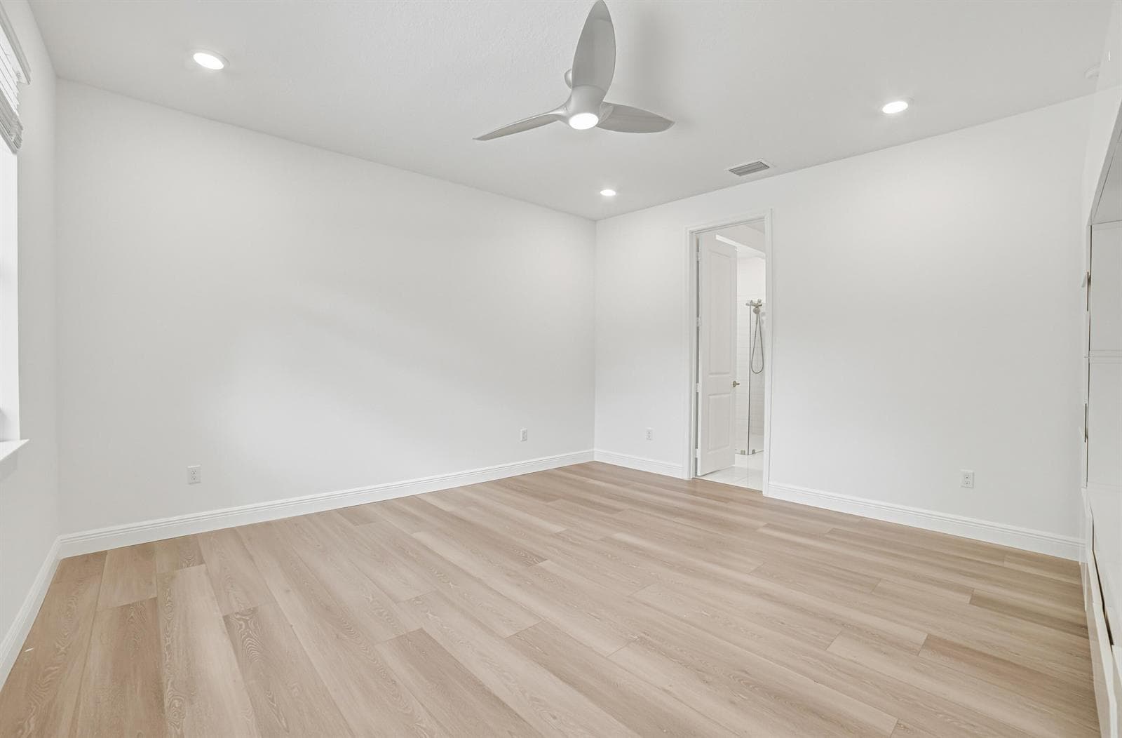4065 MARINA Way photo 22