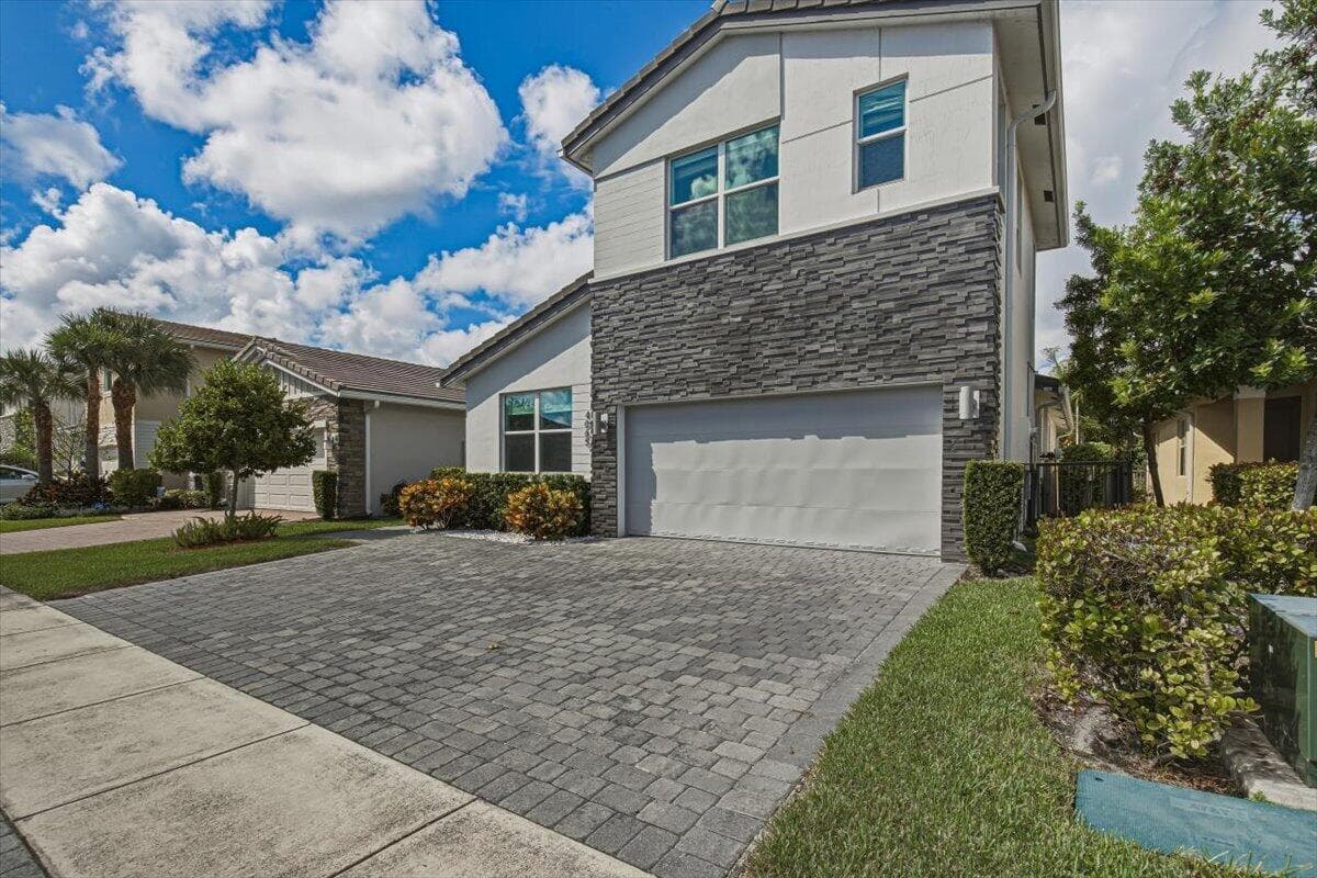 4065 MARINA Way photo 5