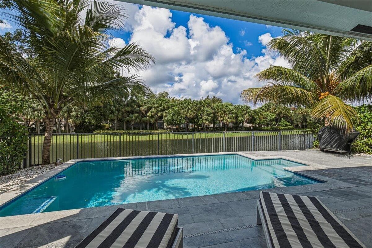 4065 MARINA Way photo 19