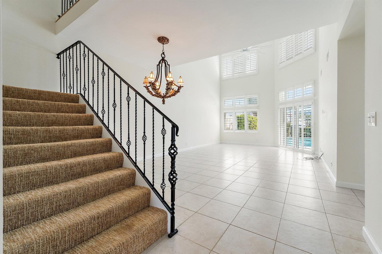 1412 HARBOUR POINT Drive photo 12