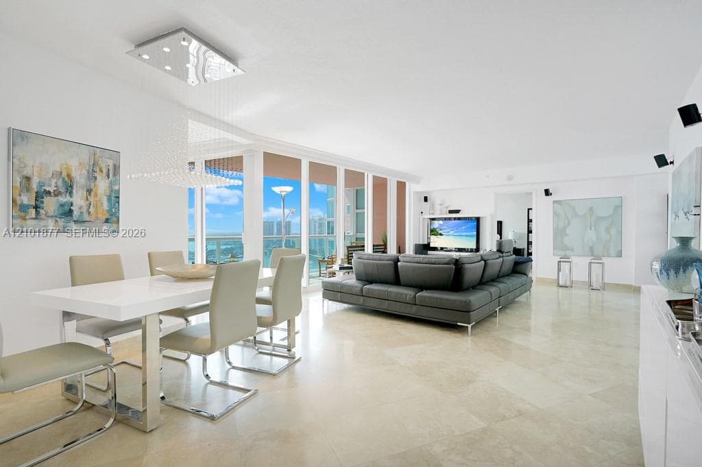 3370 Hidden Bay Dr 2310 photo 1