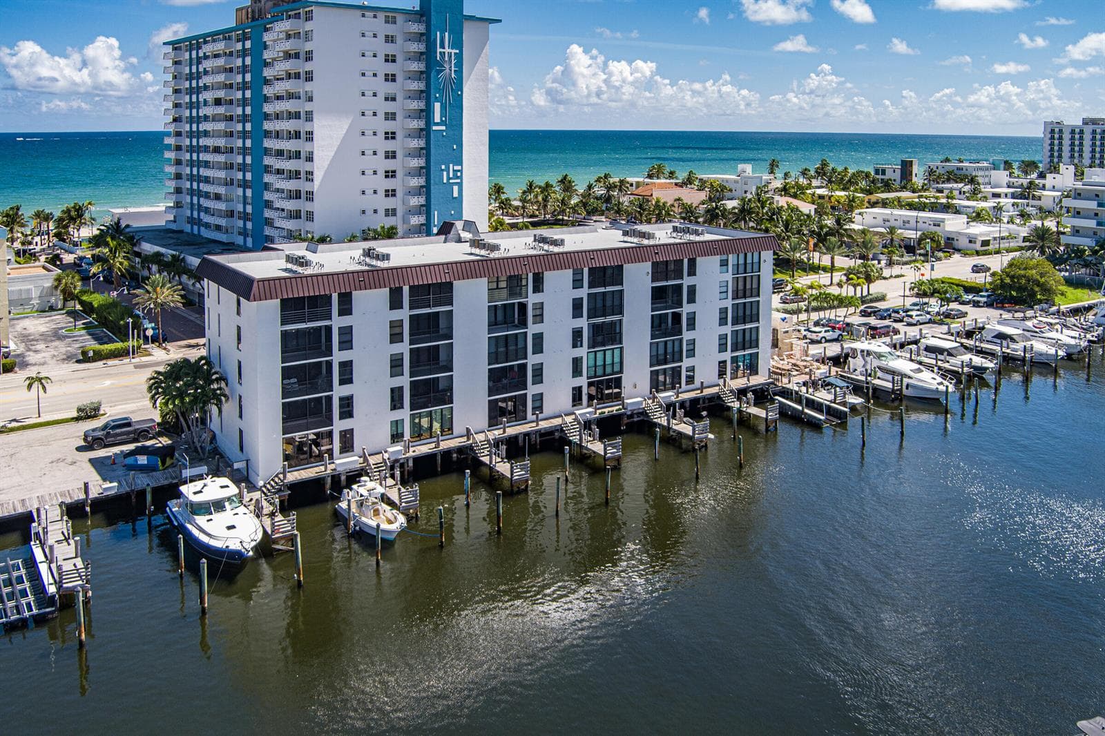 3200 N OCEAN Drive 402 photo 19