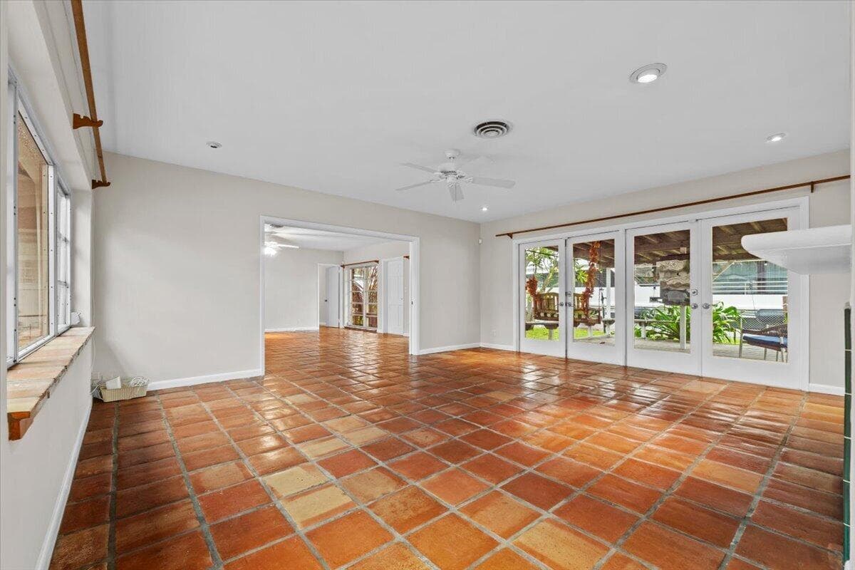 2337 SW 27TH Avenue photo 14