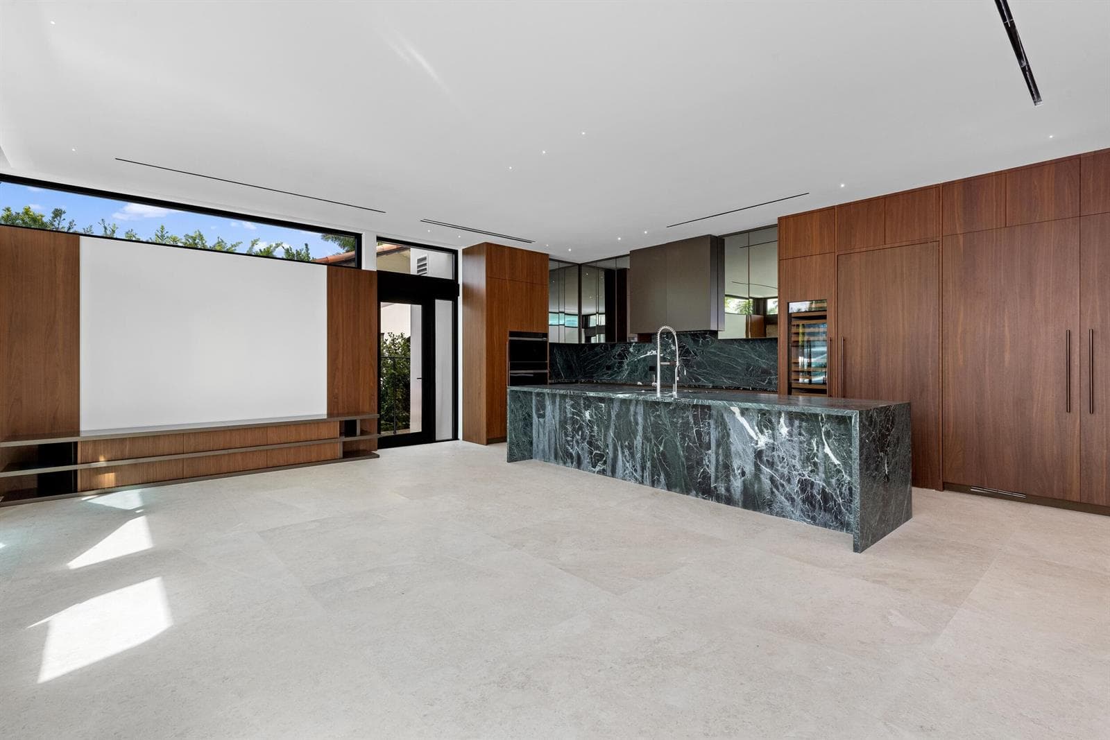 97 Nurmi Drive photo 23