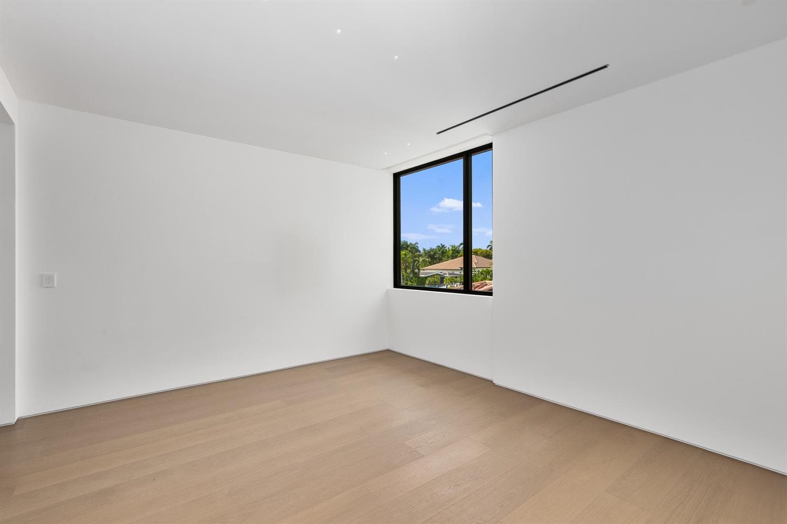 97 Nurmi Drive photo 18