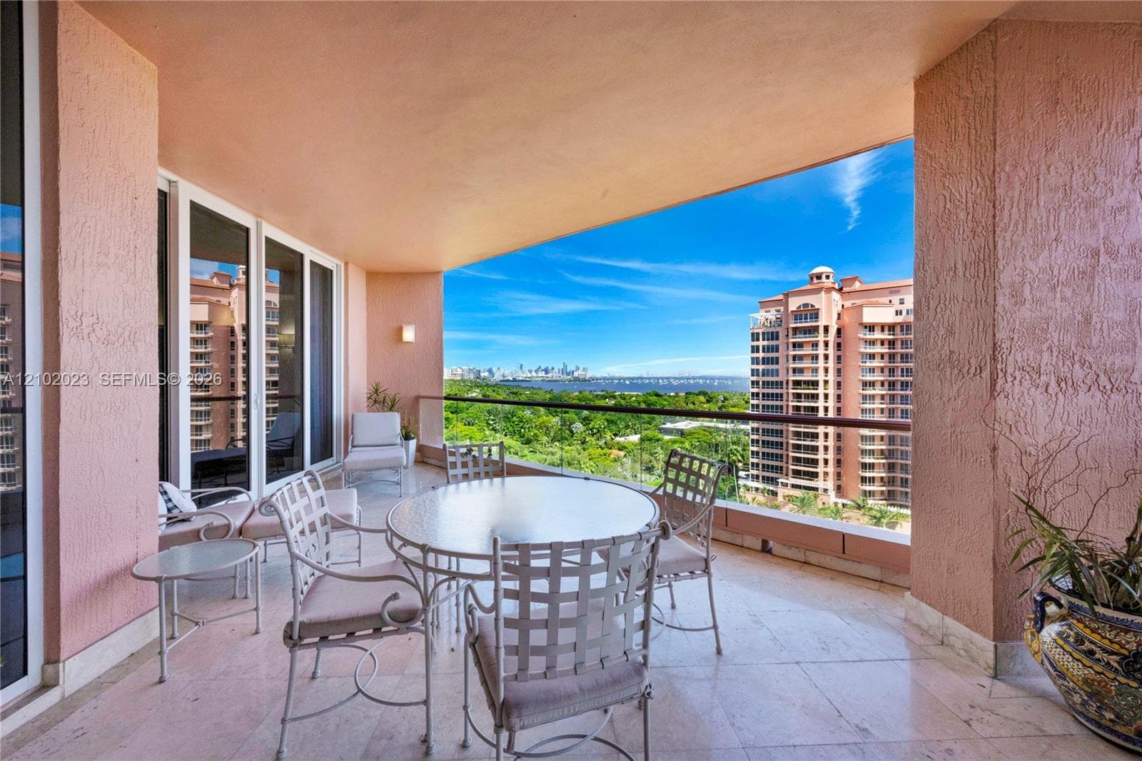 60 Edgewater Dr 14E photo 2