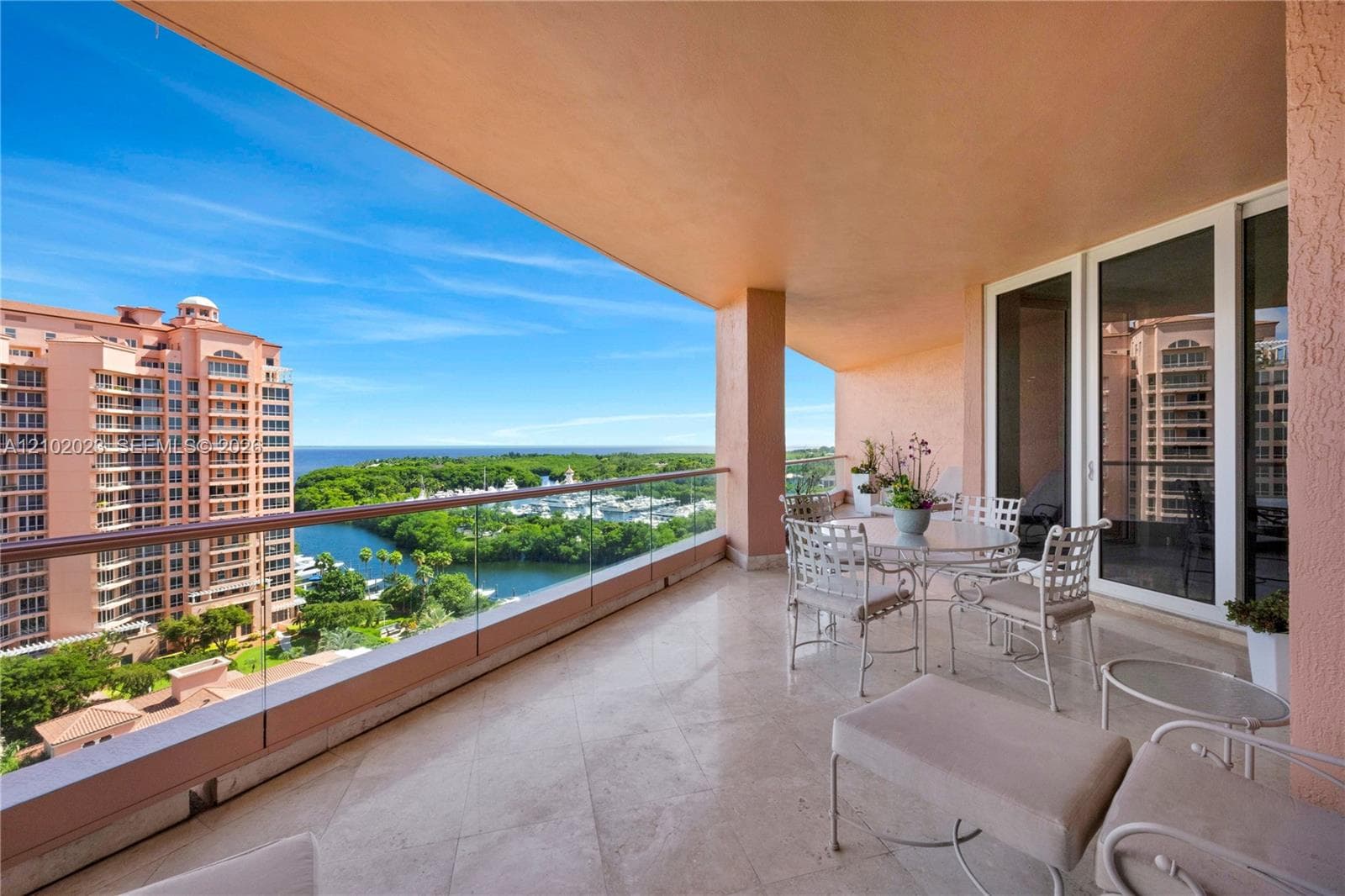 60 Edgewater Dr 14E photo 9