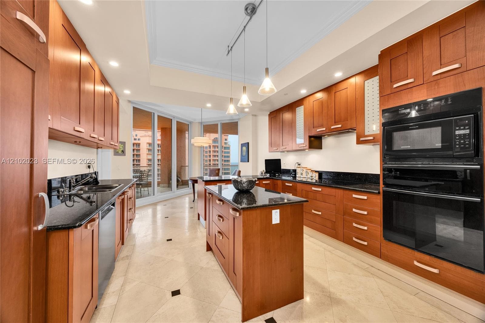 60 Edgewater Dr 14E photo 10