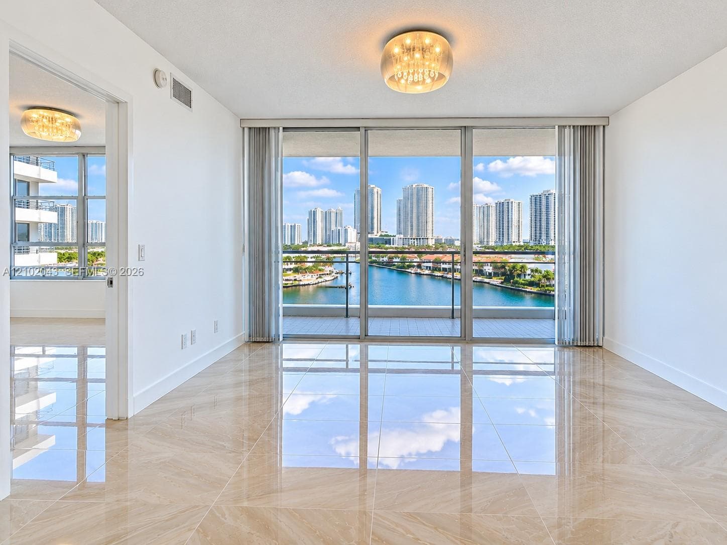 500 Three Islands Blvd 801 photo 3