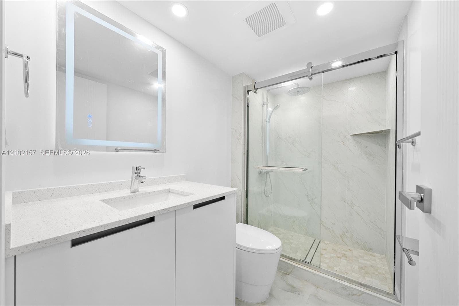 100 Bayview Dr 1919 photo 9