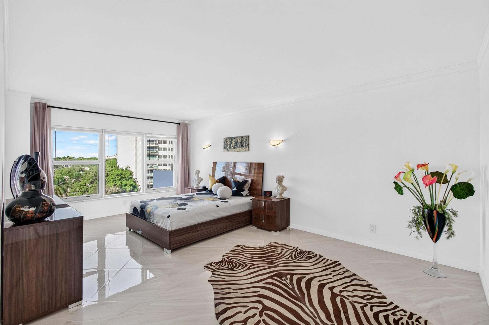 875 E CAMINO REAL 7E photo 17