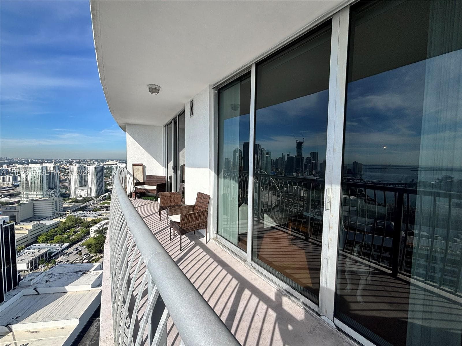 1750 N Bayshore Dr 4804 photo 23
