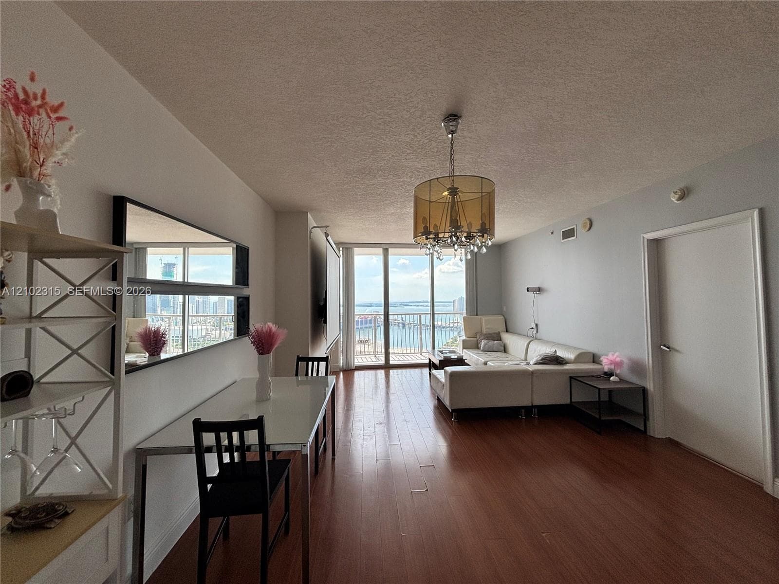 1750 N Bayshore Dr 4804 photo 6