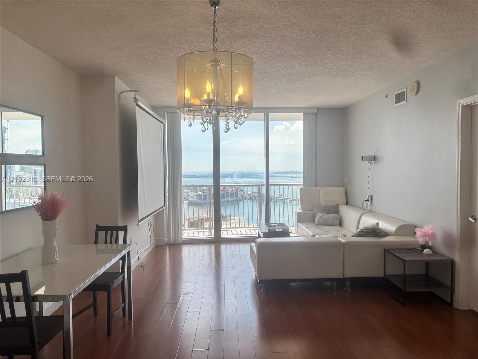 1750 N Bayshore Dr 4804 photo 7