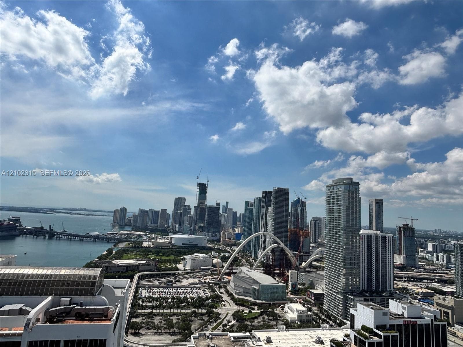 1750 N Bayshore Dr 4804 photo 19