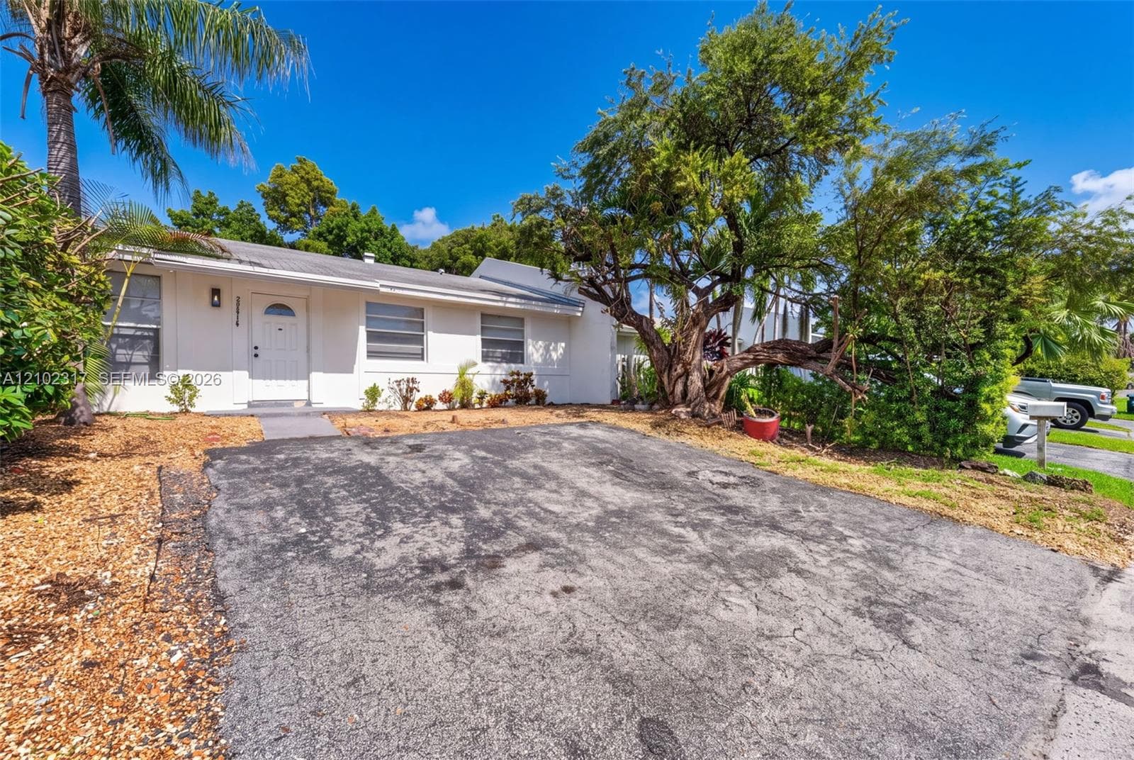 20816 SW 103rd Pl photo 6
