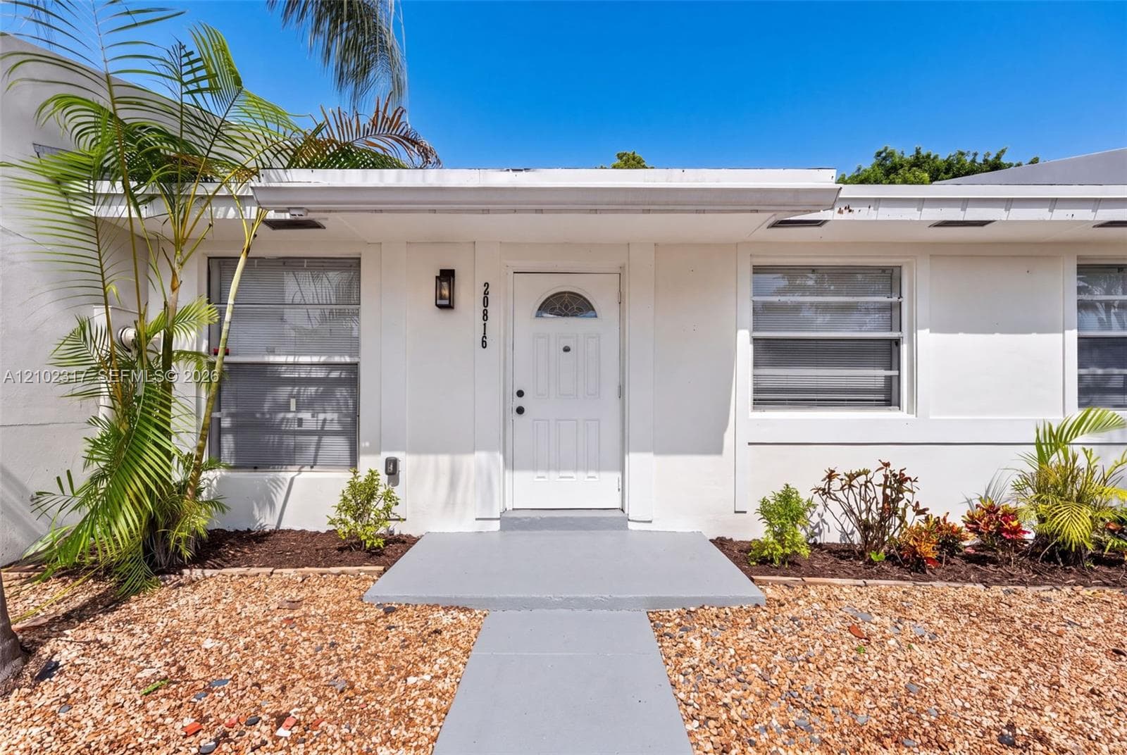 20816 SW 103rd Pl photo 4