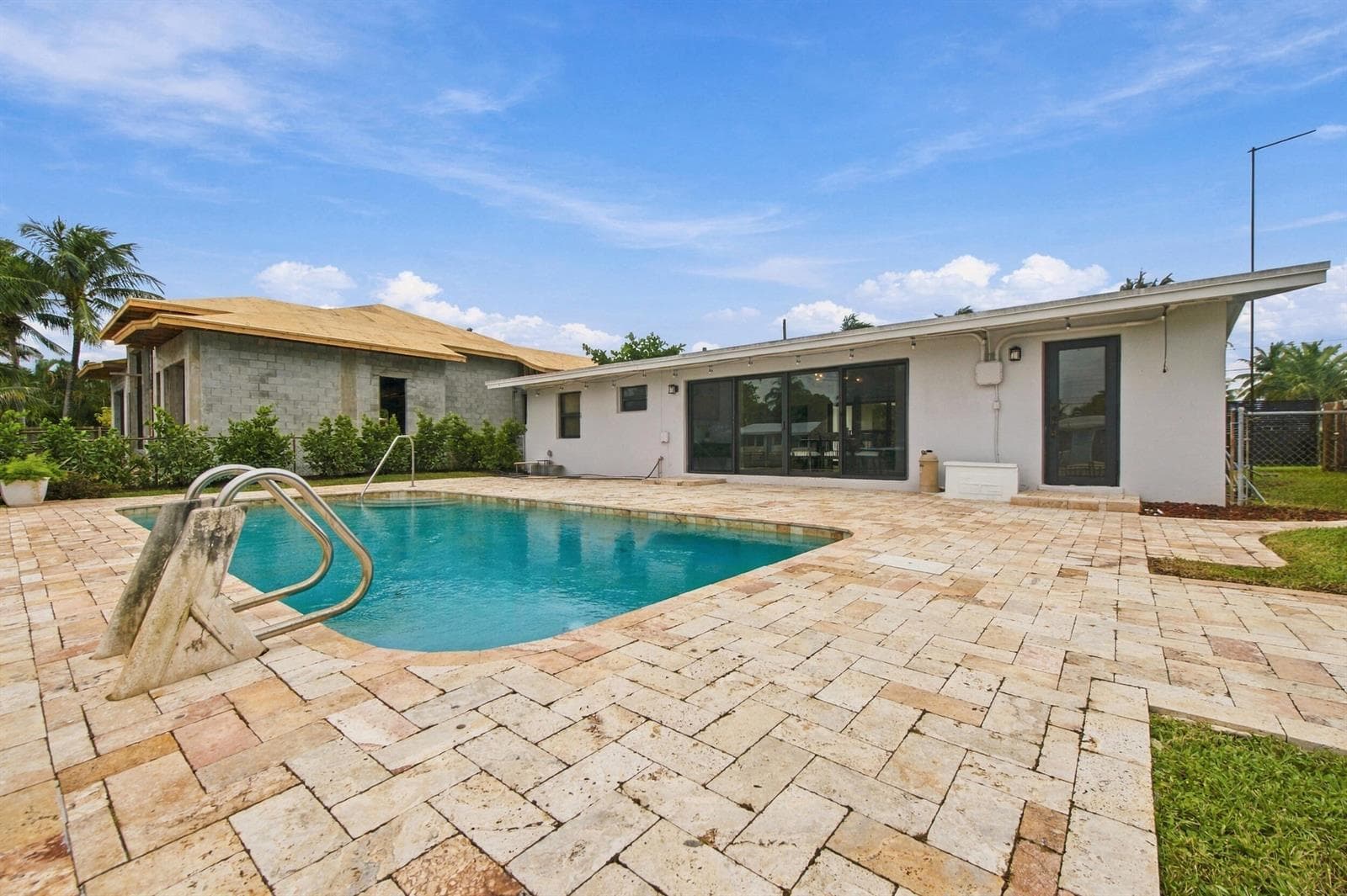 2536 GULFSTREAM Lane photo 22