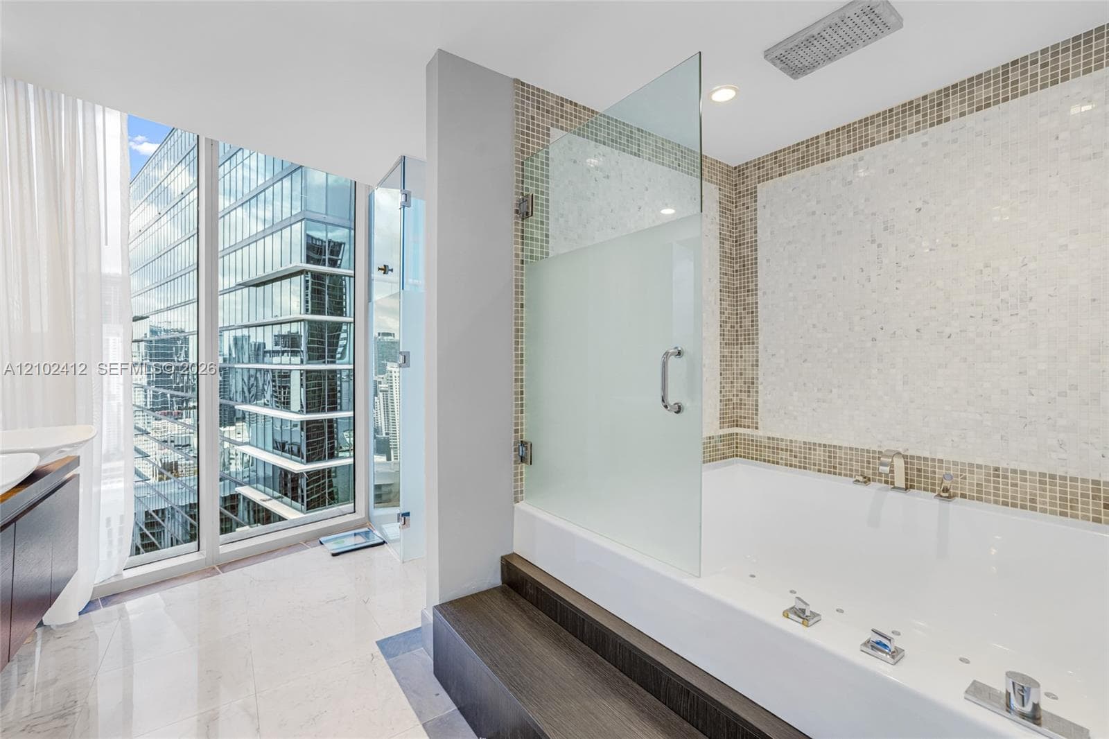 200 Biscayne Boulevard Way 4401 photo 18