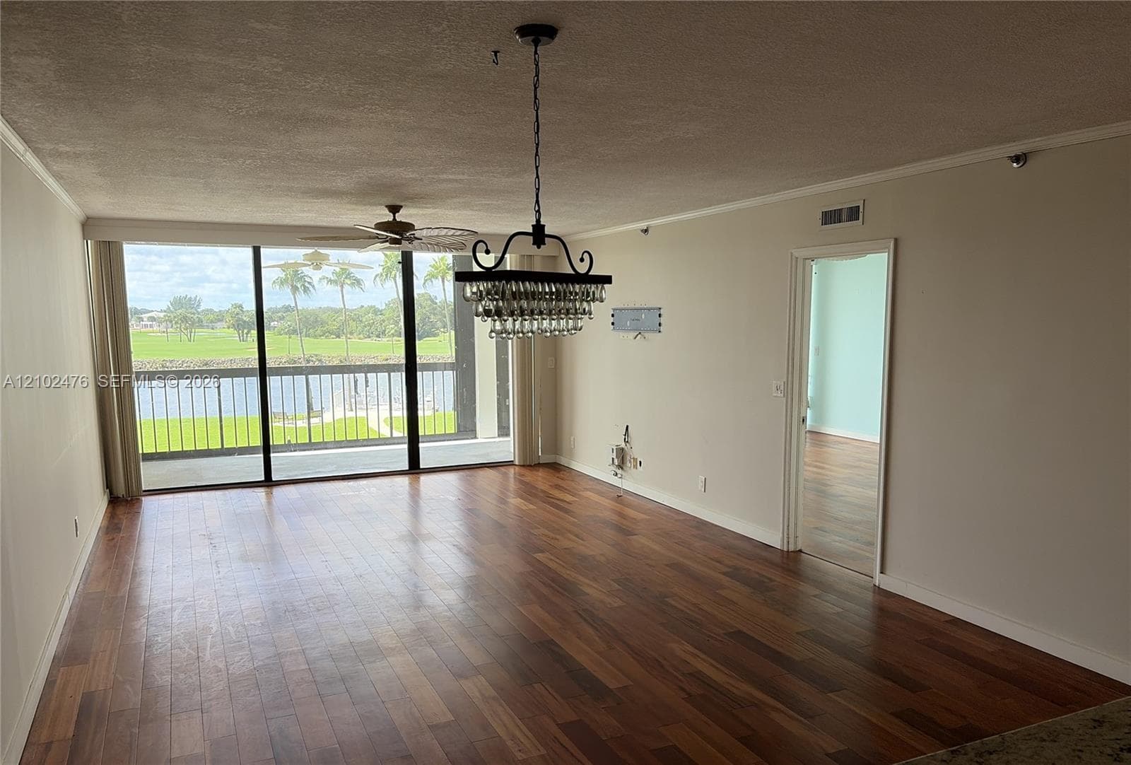 356 Golfview Rd 305 photo 24