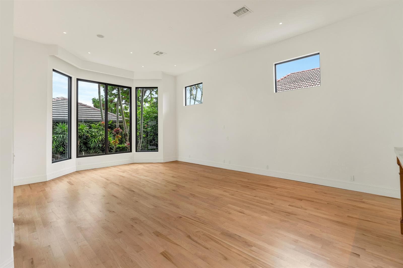 414 Mariner Drive photo 13