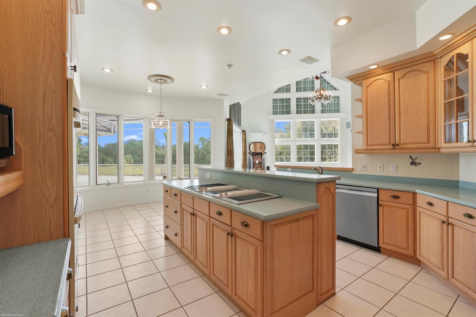 10225 SW Green Ridge Lane photo 18