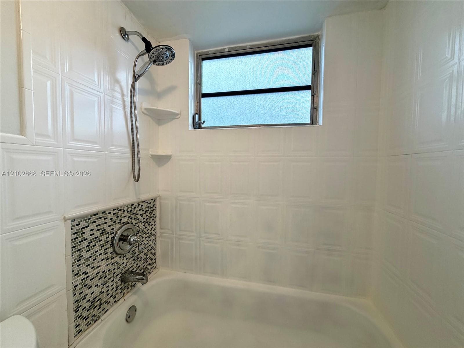 3665 NE 167th St 204 photo 13