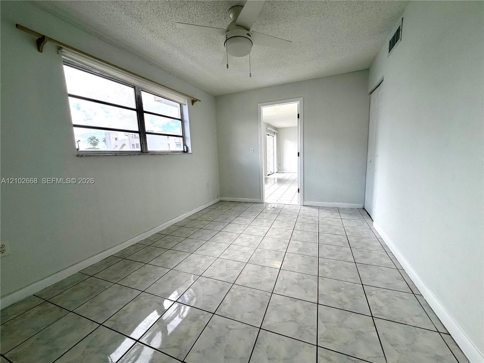 3665 NE 167th St 204 photo 12