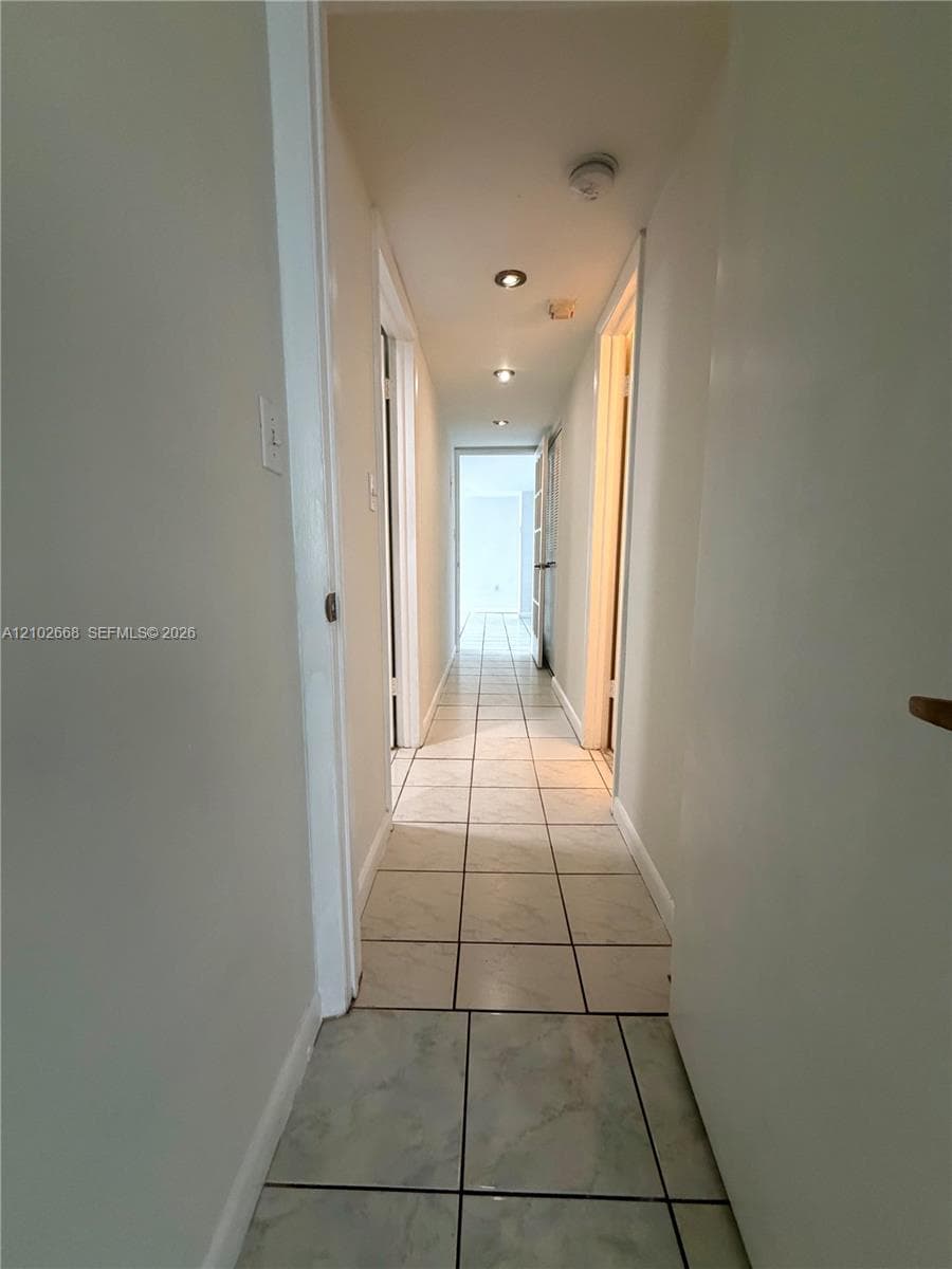 3665 NE 167th St 204 photo 19