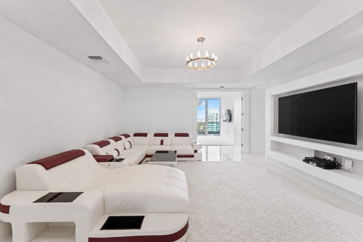 5959 COLLINS Avenue 1203 photo 18