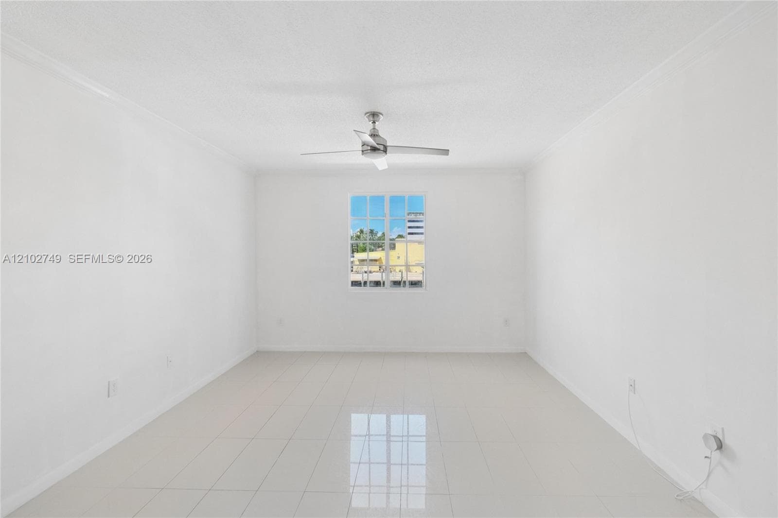 2931 NE 185th St 1106 photo 11