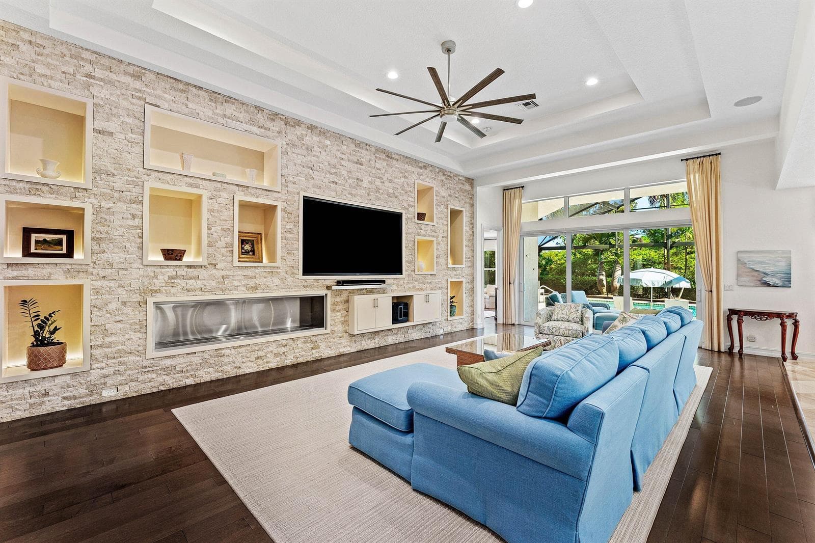 260 Carina Drive photo 6