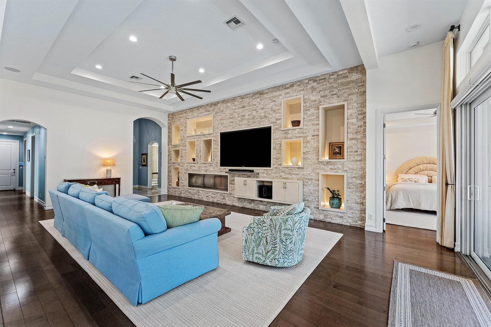 260 Carina Drive photo 8