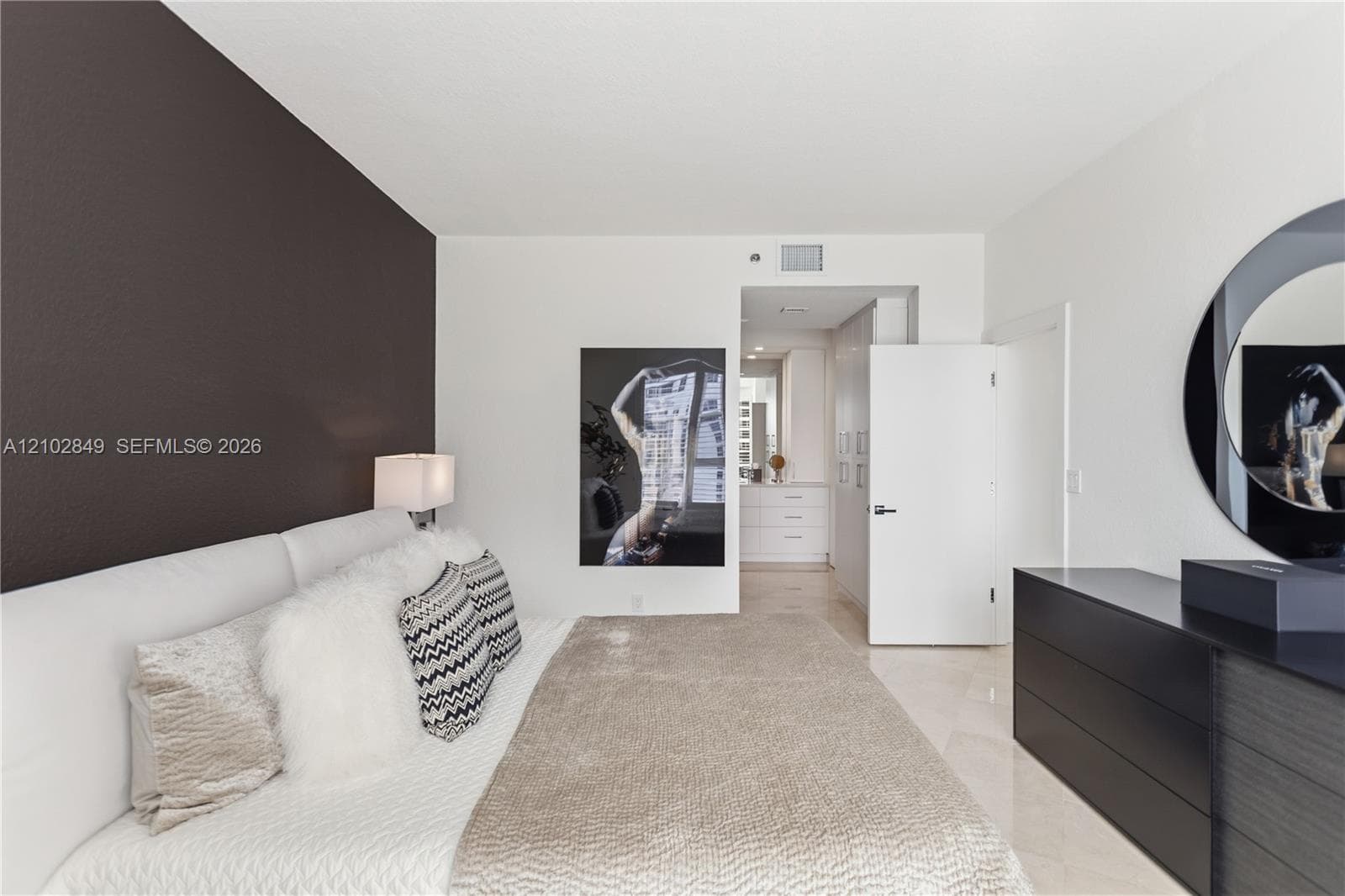 3600 Mystic Pointe Dr PH-16 photo 22