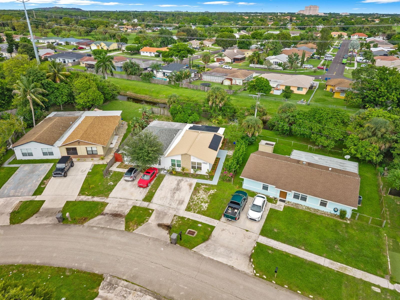 5965 CARIBBEAN Boulevard photo 15