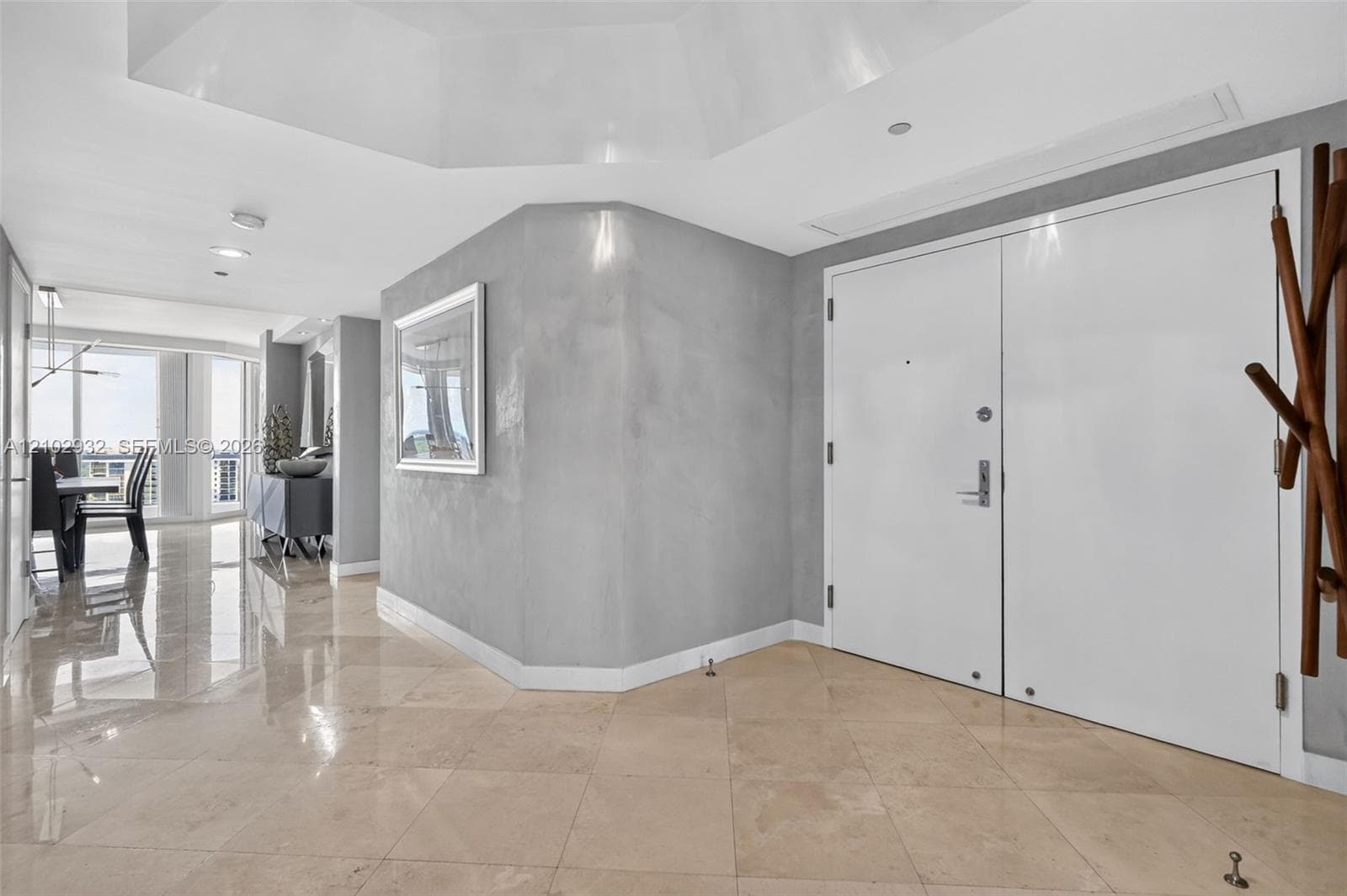 7000 Island Blvd 2809 photo 8