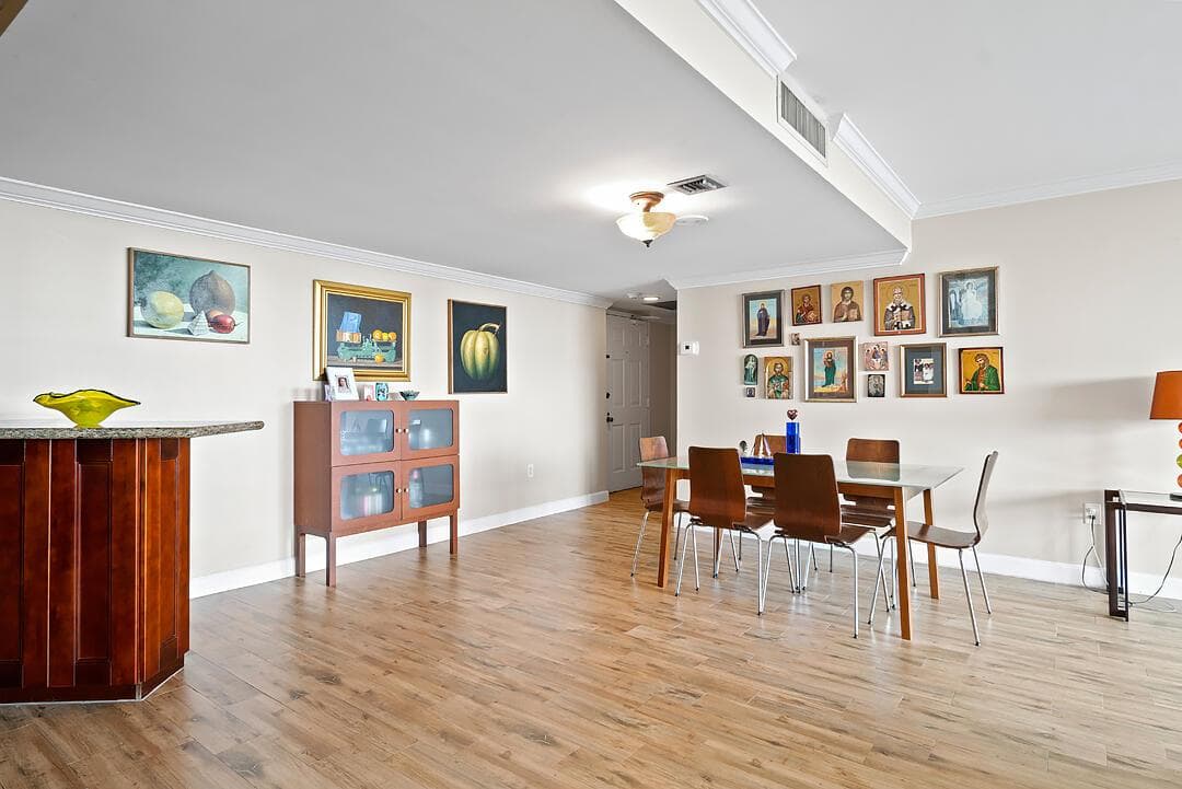 5600 N FLAGLER Drive 310 photo 7