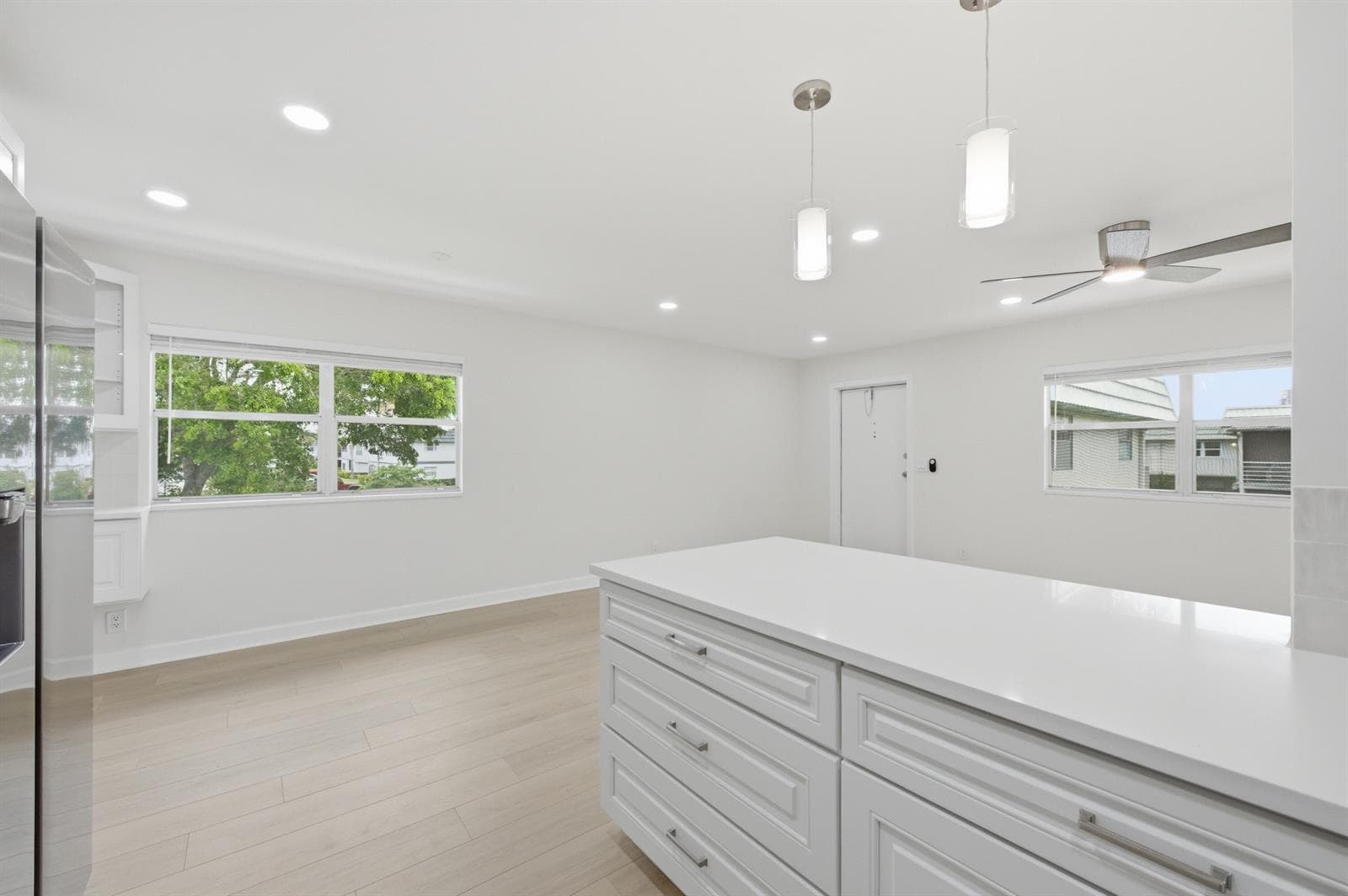 670 MONACO Court N photo 10