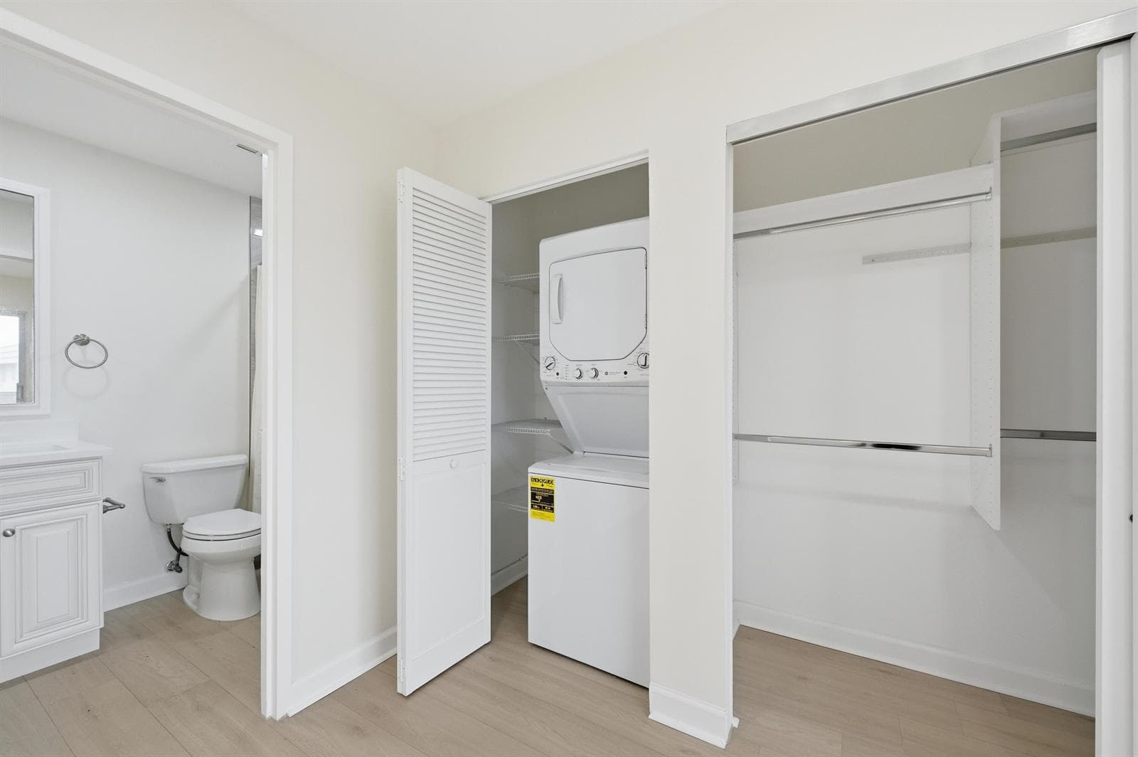 670 MONACO Court N photo 8