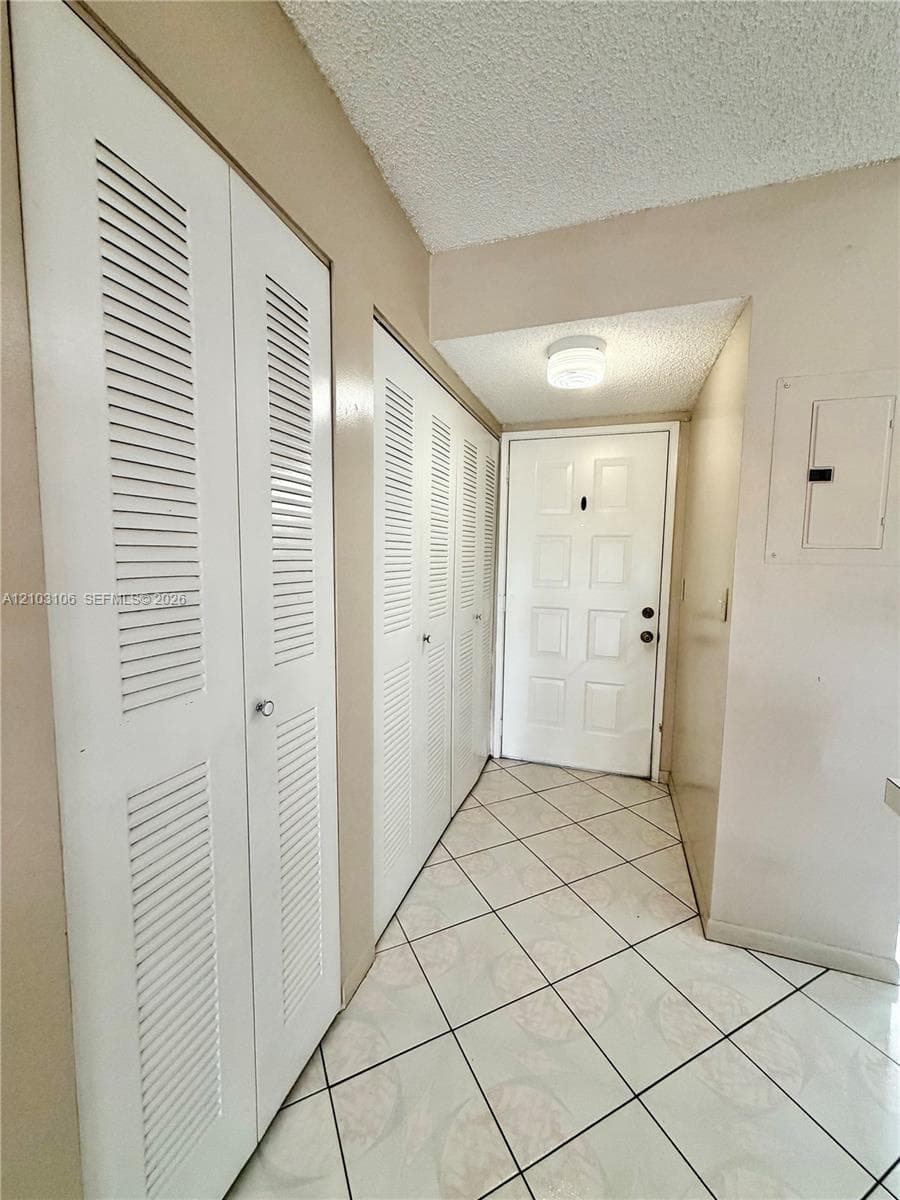 2230 N Cypress Bend Dr 308 photo 7