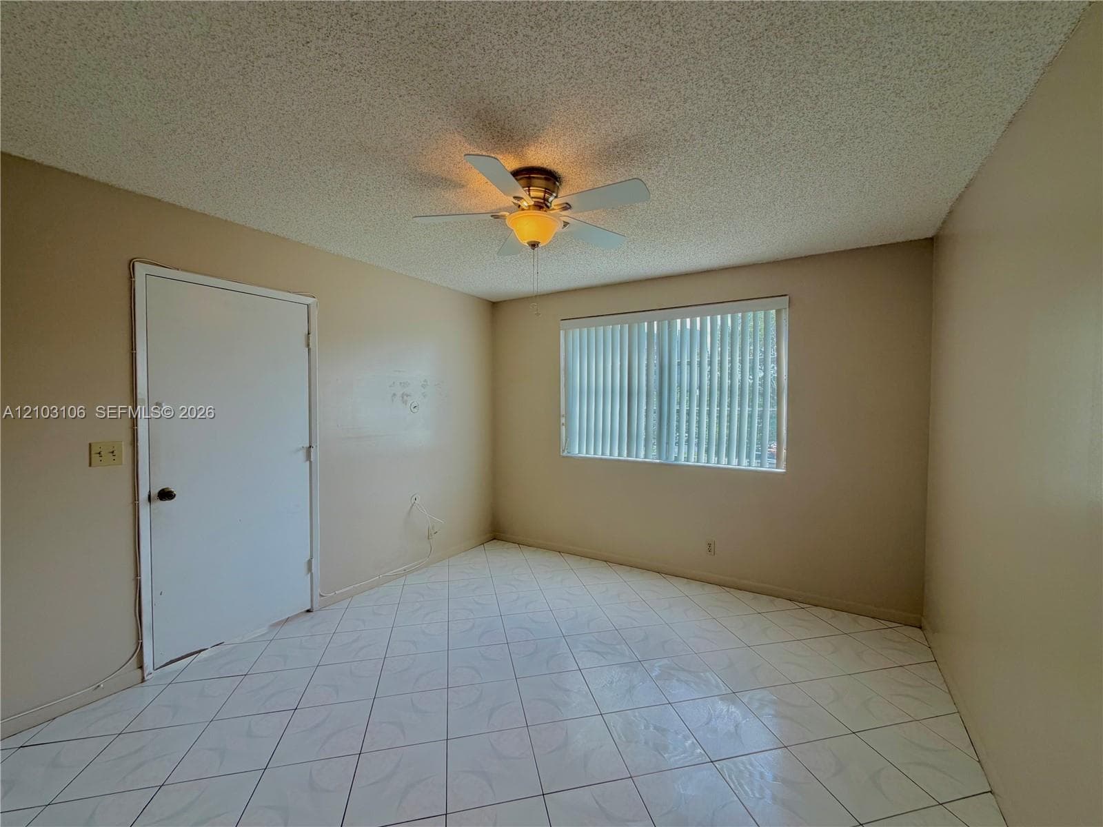 2230 N Cypress Bend Dr 308 photo 24