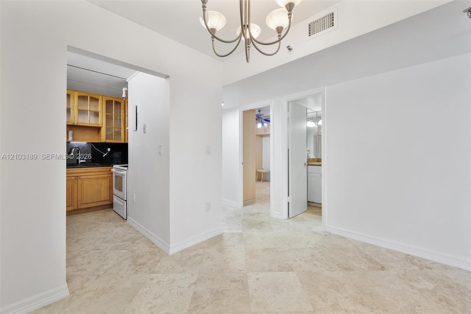 17878 N Bay Rd 404 photo 6