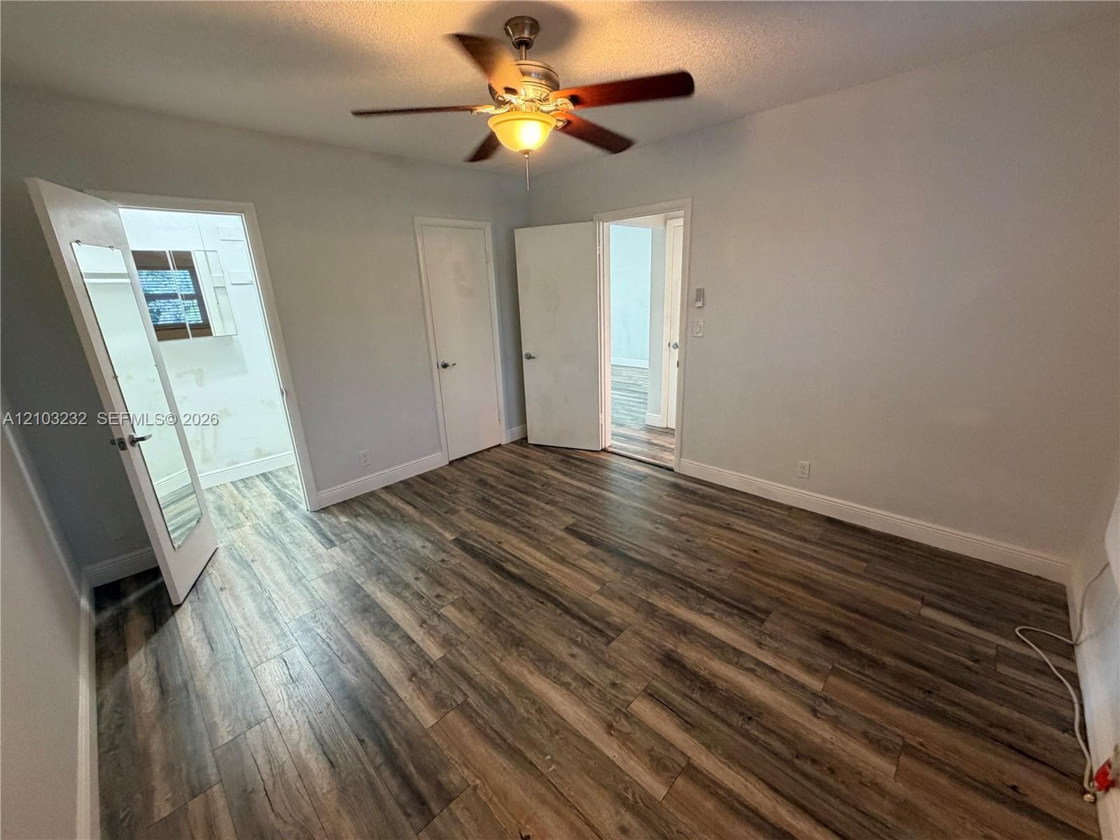 2815 NE 33rd Ave 205 photo 15