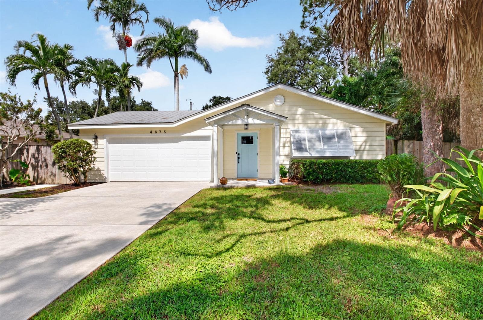 4675 CANAL Drive photo 2